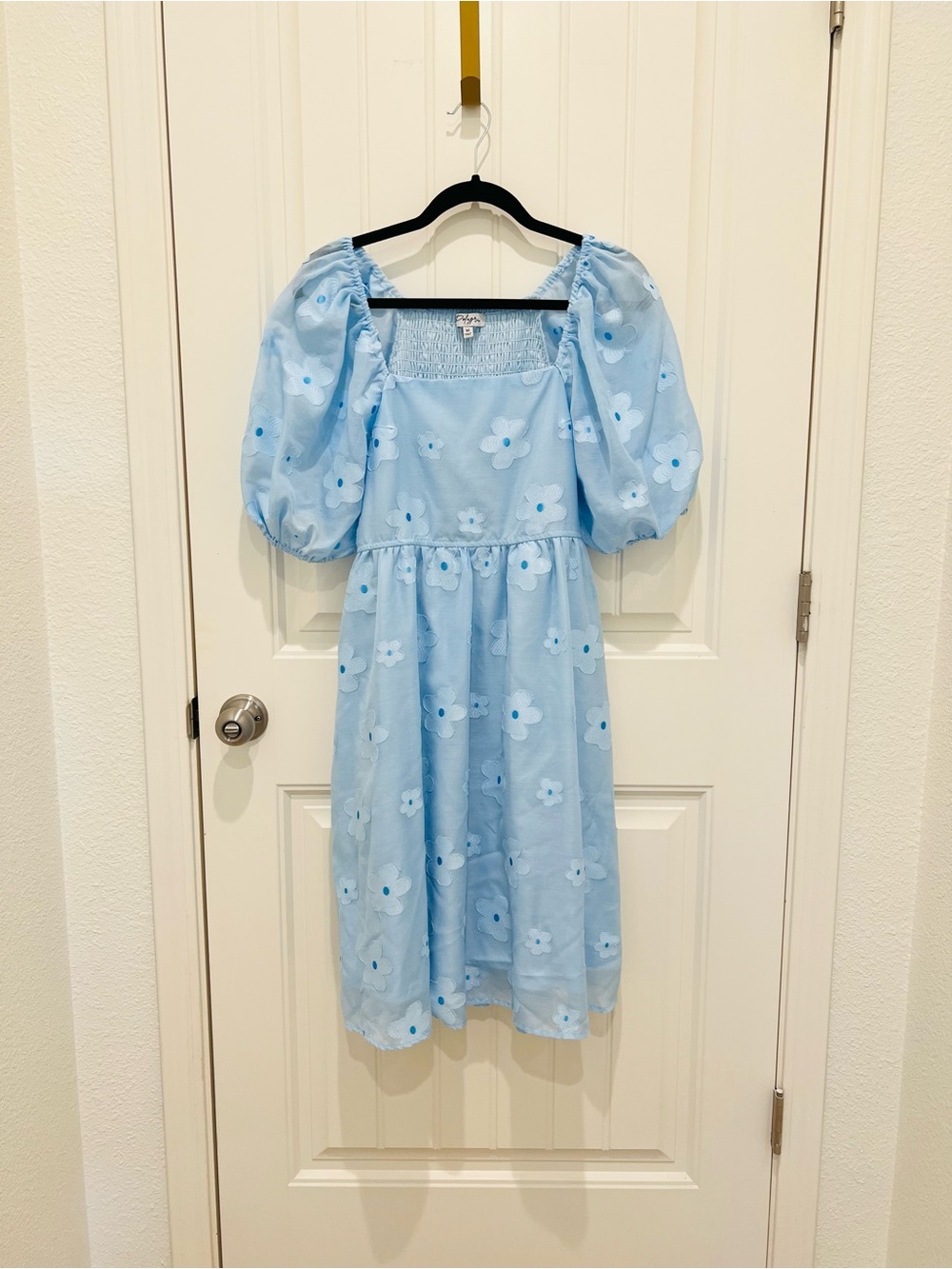 Blue Floral Puff-Sleeve Dress with Square Neck